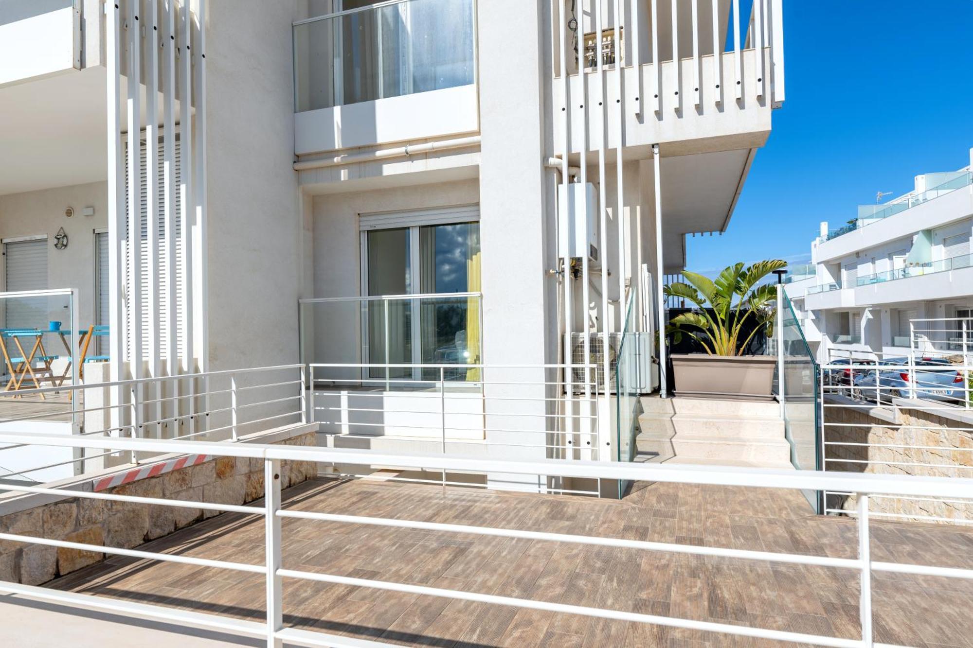 Exclusive Deluxe Apt Up To 6 People & Heated Tub Polignano a Mare Ngoại thất bức ảnh