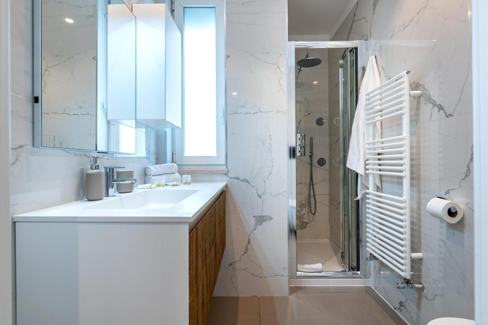 Exclusive Deluxe Apt Up To 6 People & Heated Tub Polignano a Mare Ngoại thất bức ảnh