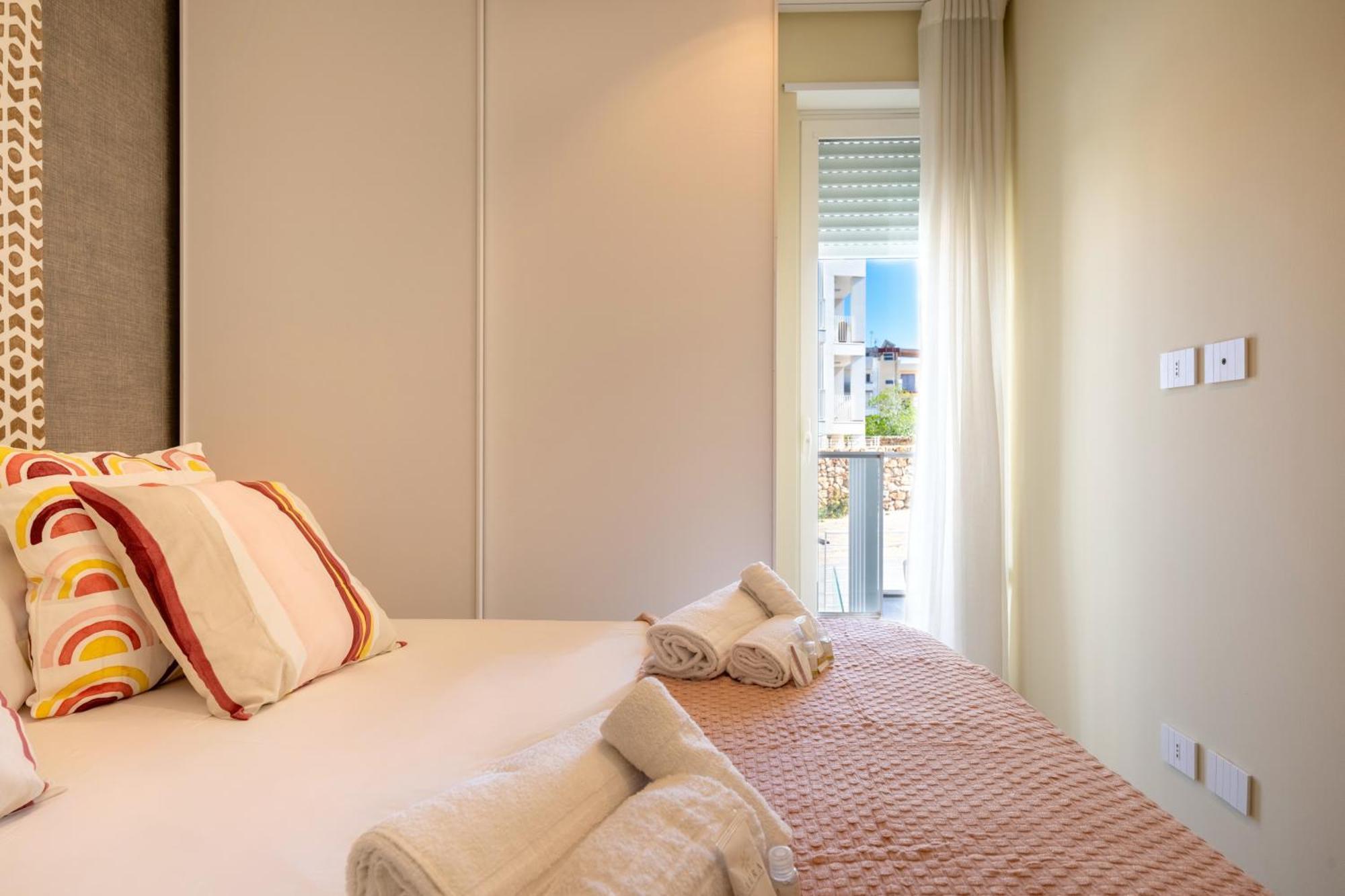 Exclusive Deluxe Apt Up To 6 People & Heated Tub Polignano a Mare Ngoại thất bức ảnh