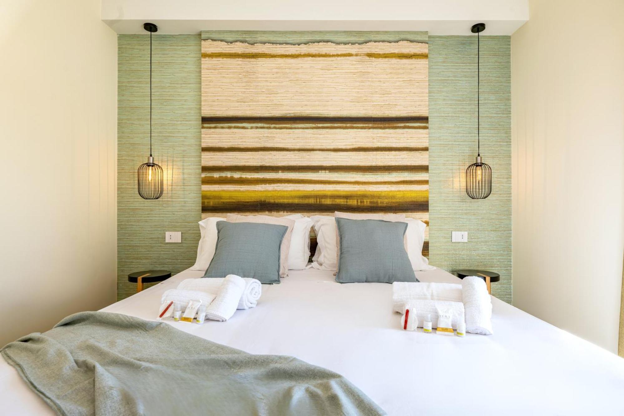 Exclusive Deluxe Apt Up To 6 People & Heated Tub Polignano a Mare Ngoại thất bức ảnh