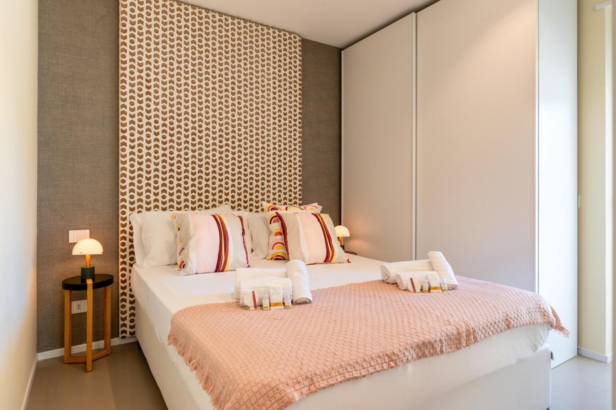 Exclusive Deluxe Apt Up To 6 People & Heated Tub Polignano a Mare Ngoại thất bức ảnh